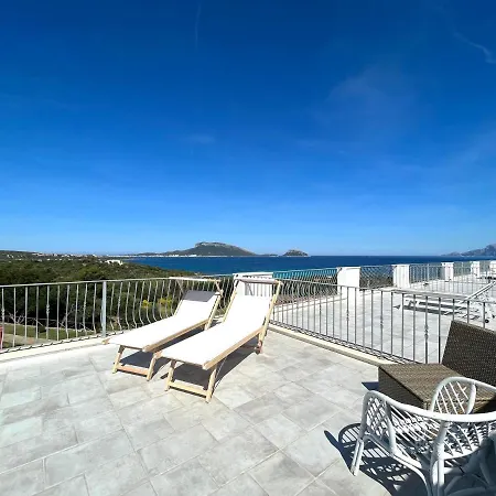 Luxury Sea View At Only 4-min Walk To