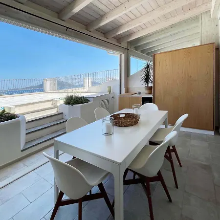 Holiday home Luxury Sea View At Only 4-min Walk To