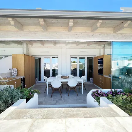 Luxury Sea View Home/4-min Walk To Marinella (Sardinia)