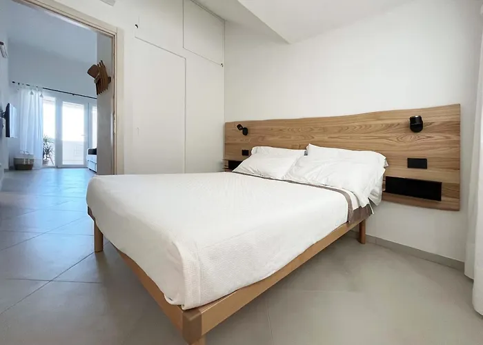 Luxury Sea View At Only 4-min Walk To Ferienhaus